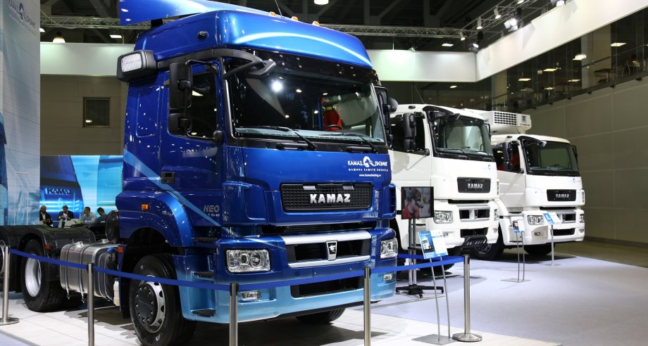 Около 60% всех продаж грузовых автомобилей КамАЗ в России приходится на сделки по лизингу (фото: «КамАЗ»)
