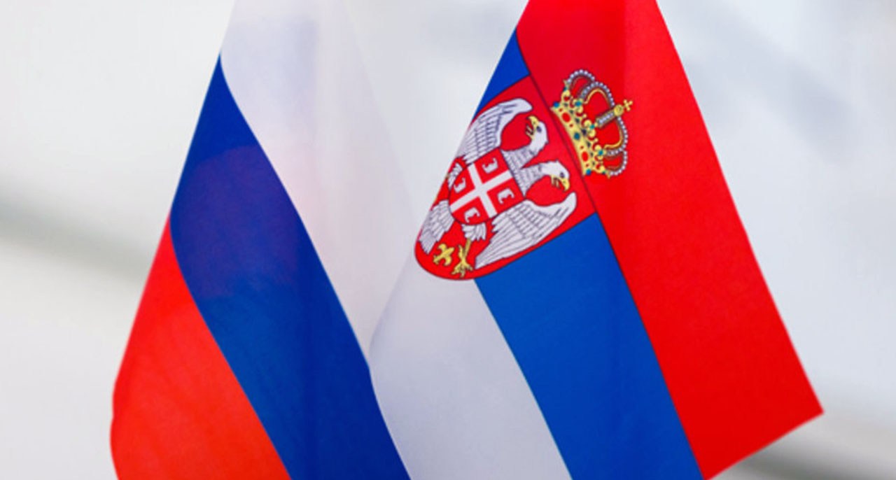 Российские дальнобойщики смогут проезжать Сербию без спецразрешений