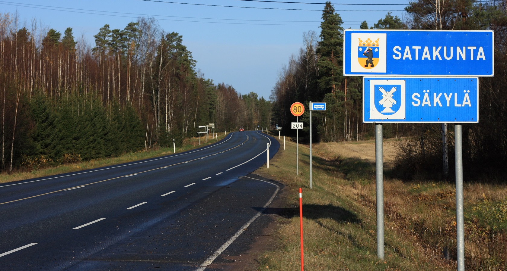 Финляндия сохранила лидерство по объему грузовых автоперевозок из России